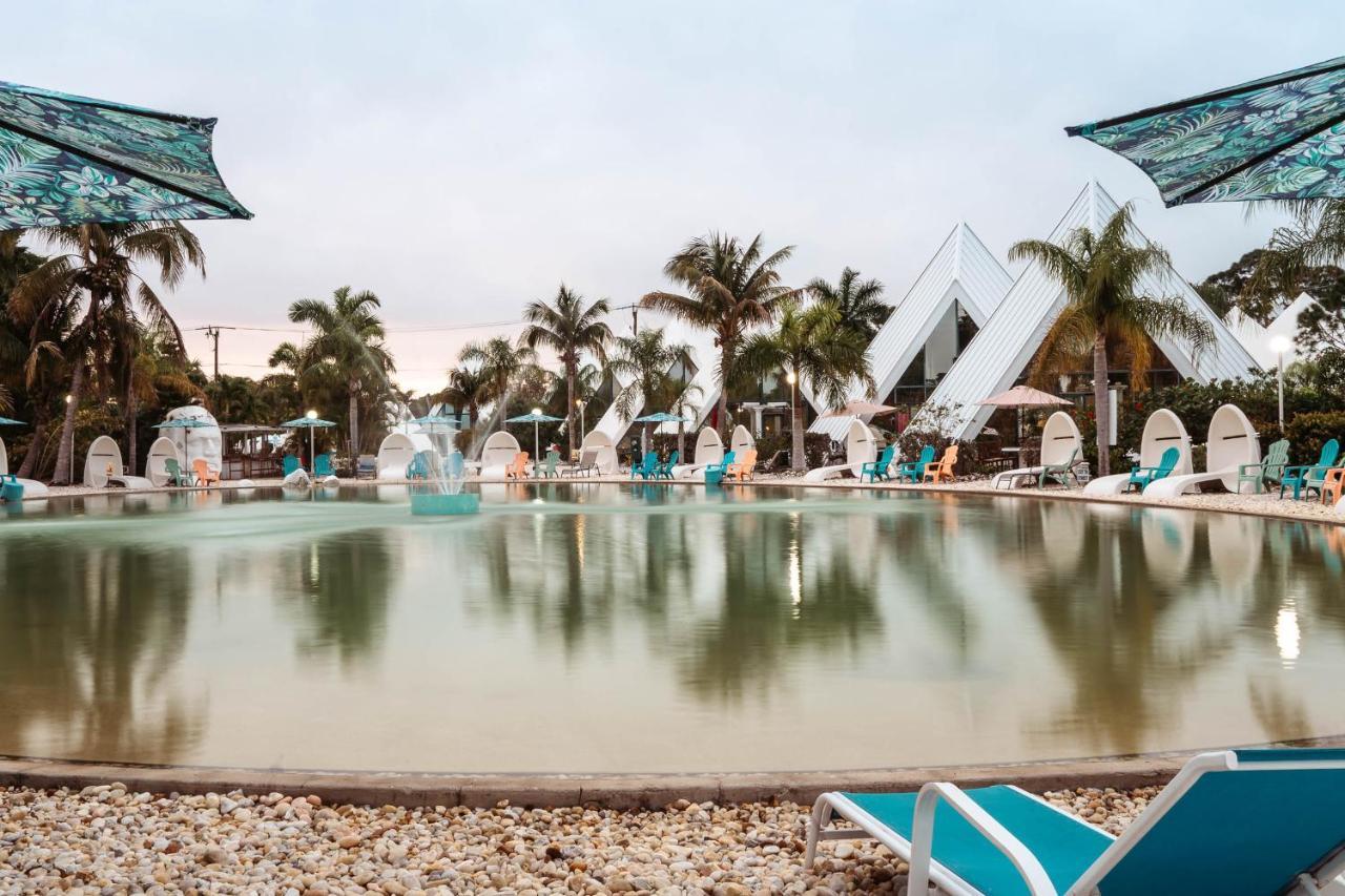 Pyramids In Florida Hotel Estero Bagian luar foto